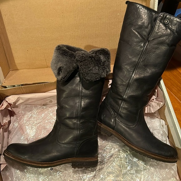 Frye Mara Button Tall Shearling Lined Boots, Black, Size 8, EUC! - Picture 4 of 8
